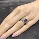 Anello oro bianco 18 kt  fascia Rubino e Diamanti - immagine 2